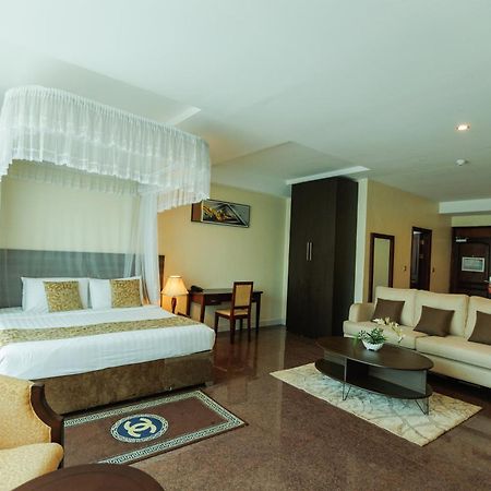 Koki Hotel Kampala Exteriér fotografie