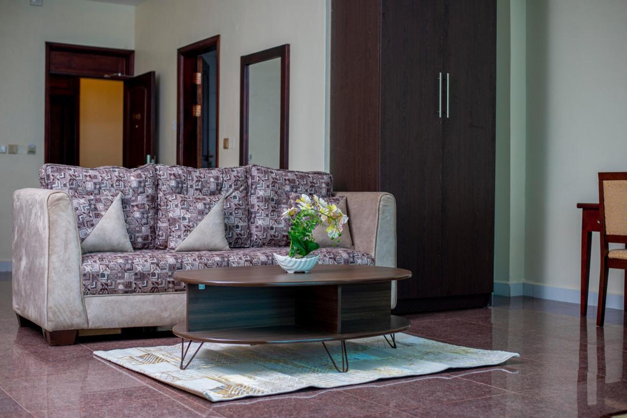 Koki Hotel Kampala Exteriér fotografie