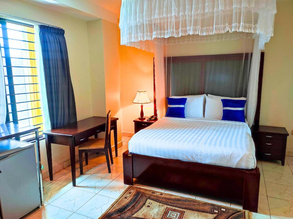 Koki Hotel Kampala Exteriér fotografie
