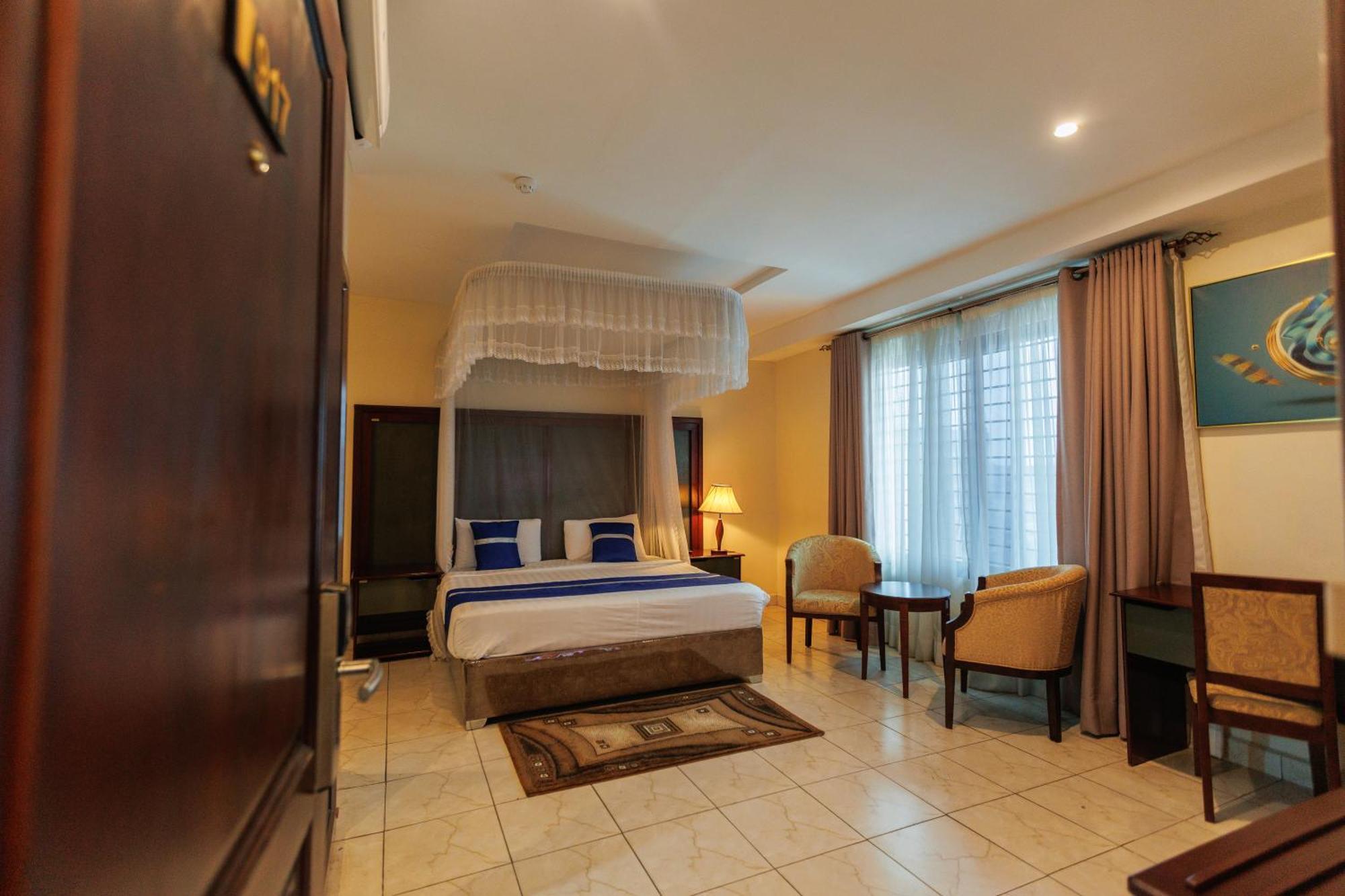 Koki Hotel Kampala Exteriér fotografie