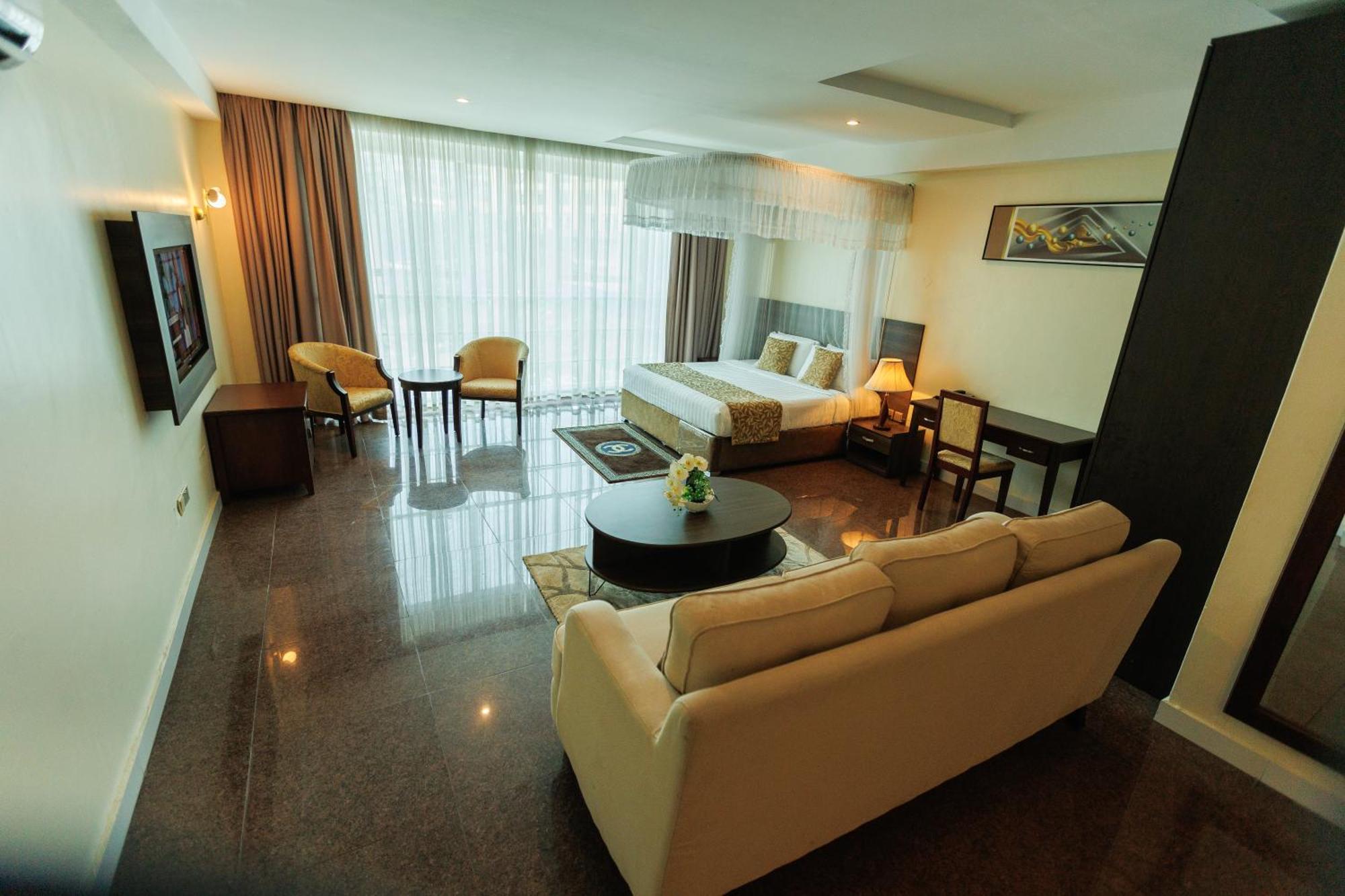 Koki Hotel Kampala Exteriér fotografie