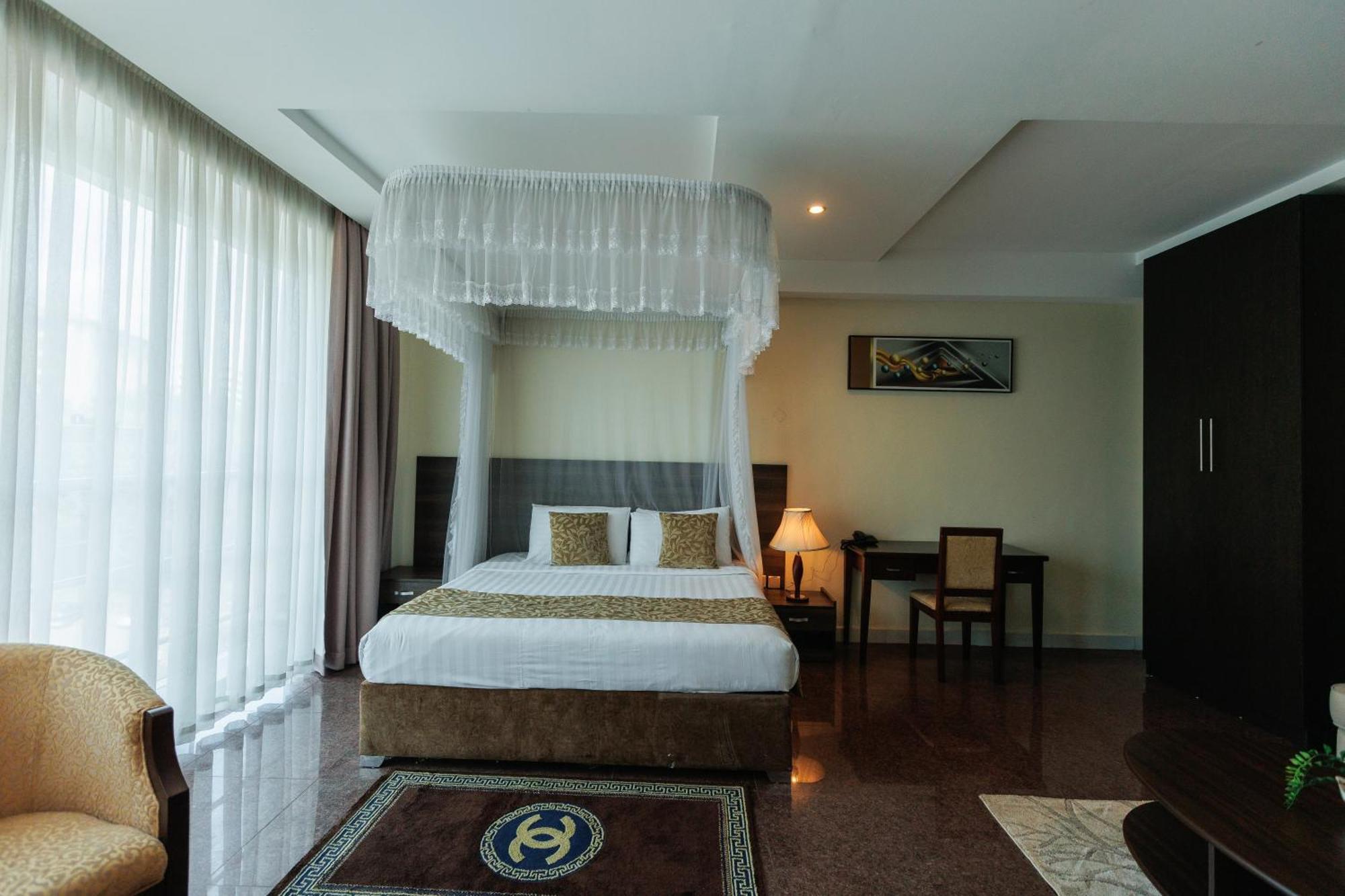 Koki Hotel Kampala Exteriér fotografie