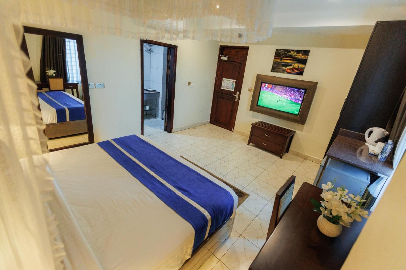 Koki Hotel Kampala Exteriér fotografie