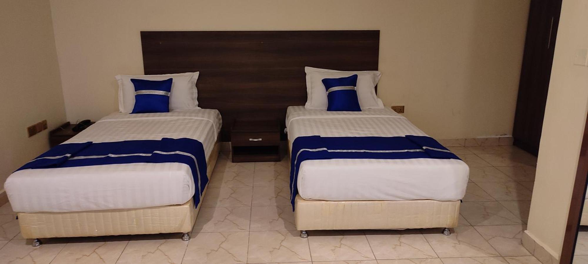 Koki Hotel Kampala Exteriér fotografie