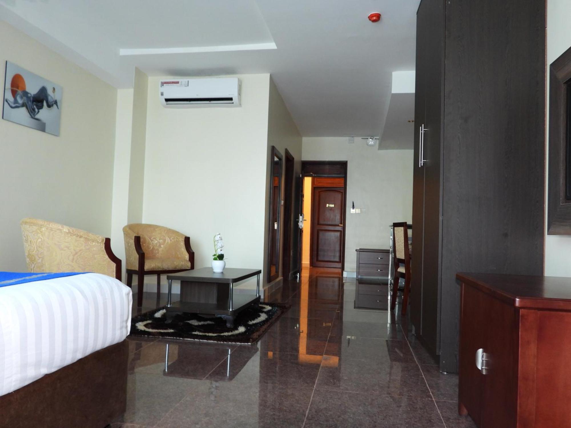 Koki Hotel Kampala Exteriér fotografie